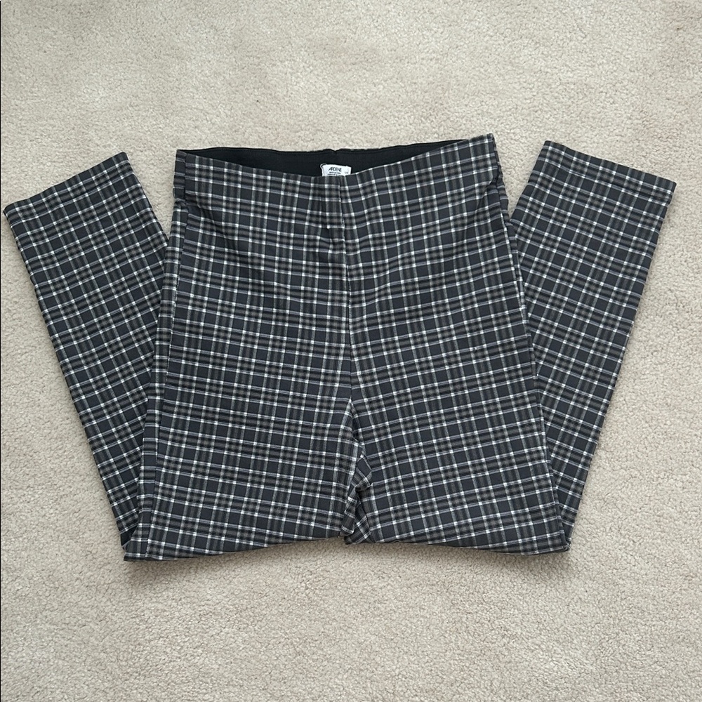 Ardene Plaid Stretch Pants – Size L